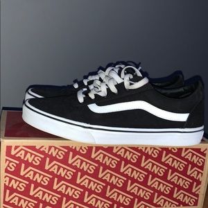size 11 vans,mint condition